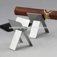 Customize Practical Gadgets Silver Stainless Steel Foldable Stand Showing Portable Metal Cigar Ashtray Holder